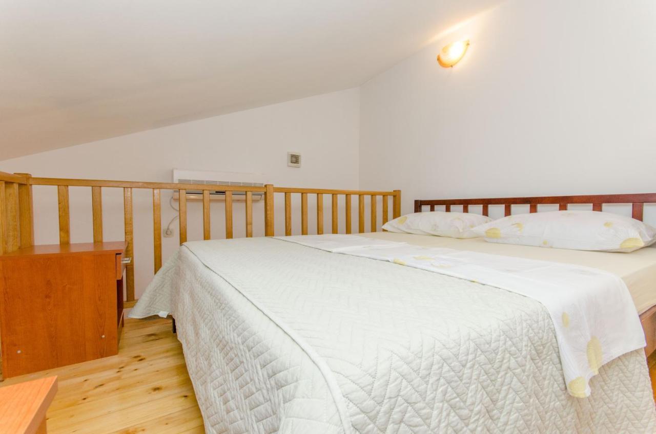 זיווגוסצה Knezovicapartments מראה חיצוני תמונה