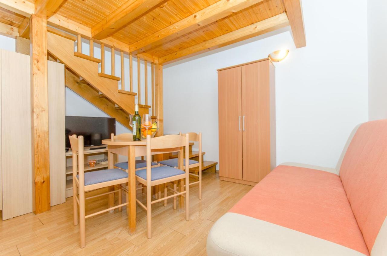 זיווגוסצה Knezovicapartments מראה חיצוני תמונה