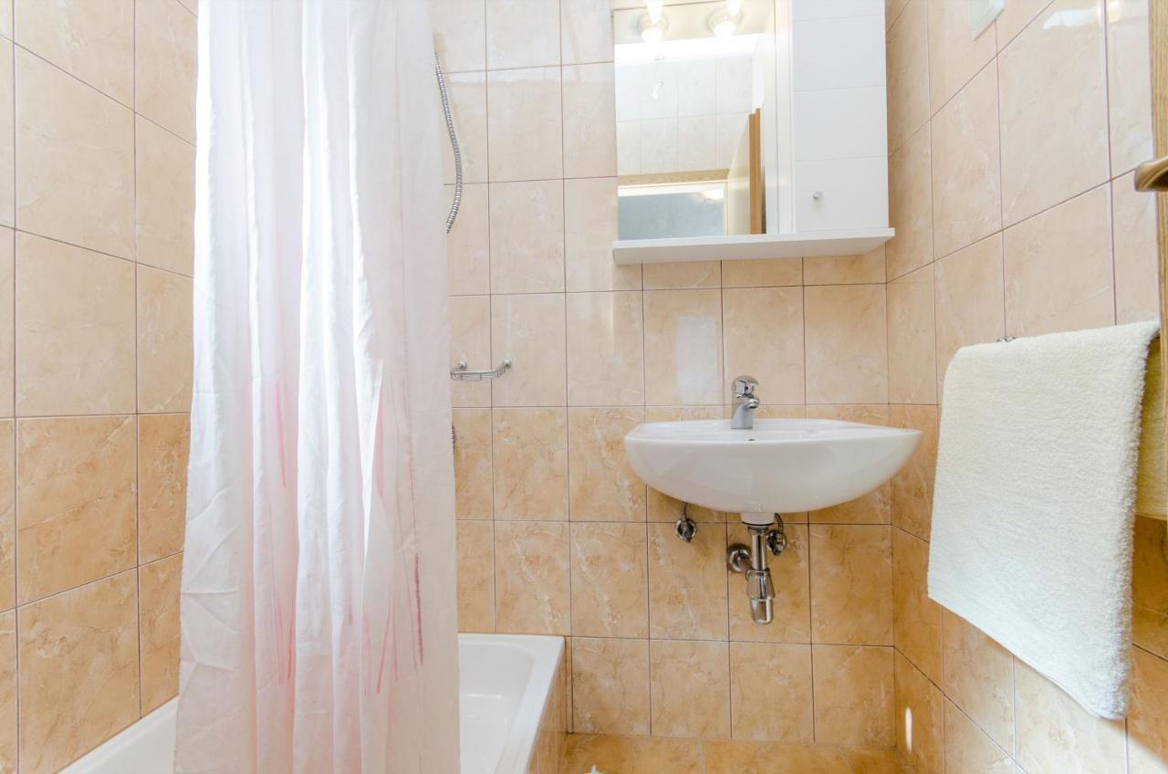 זיווגוסצה Knezovicapartments מראה חיצוני תמונה
